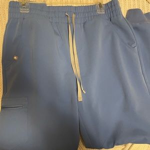 FIGS women’s jogger pant high waisted. Ceil blue. Size Medium.